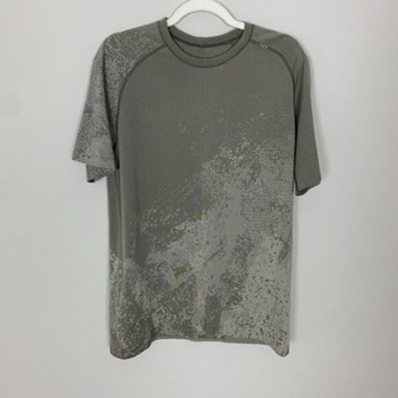 Lululemon Metal Vent Tech 2.0 Men's M Short Sleeves Shirt Active Tie Dye - Picture 1 of 5